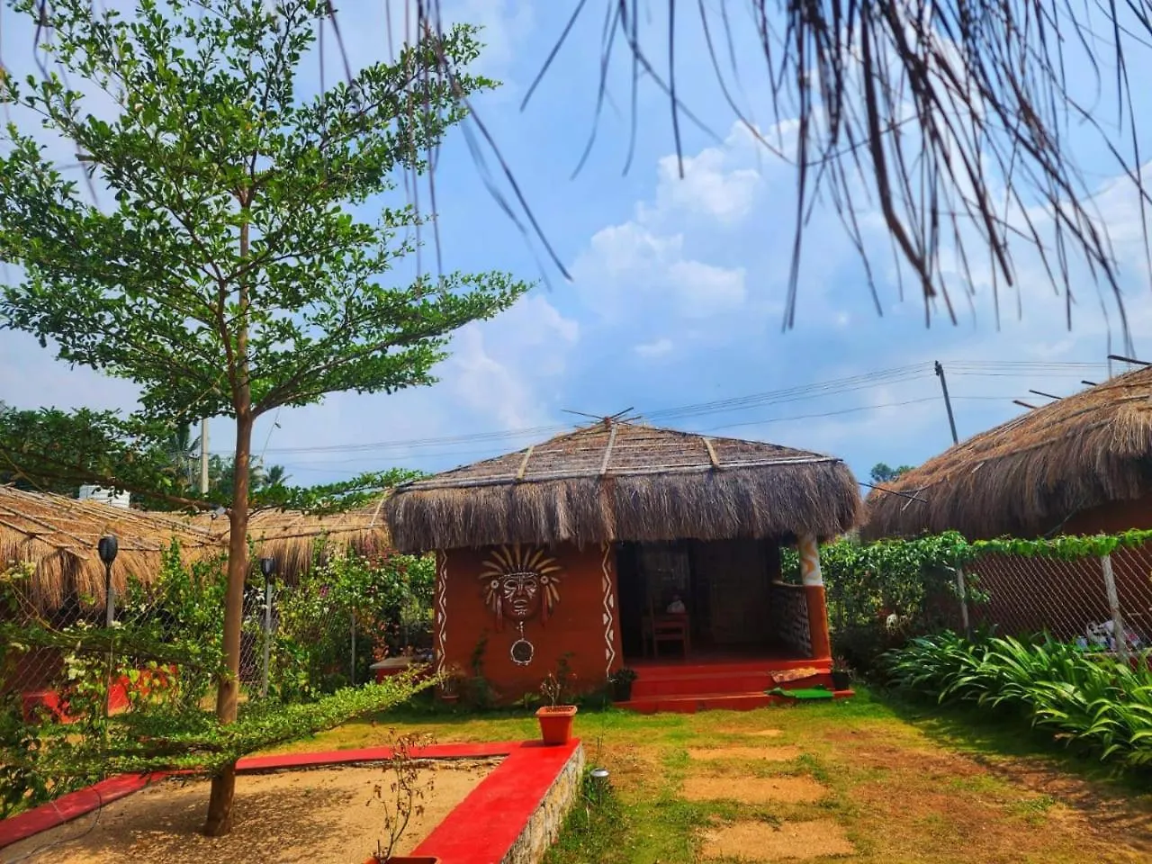 Maraiyūr Kudil Resorts בית נופש